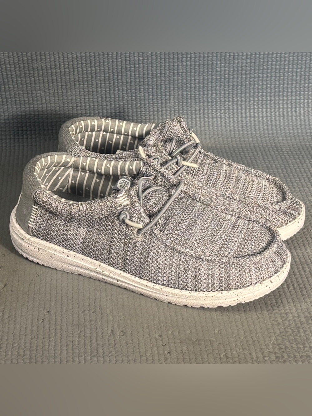 Hey Dude Kid’s Wally Stretch Sox Gray Comfort Shoes Size 2